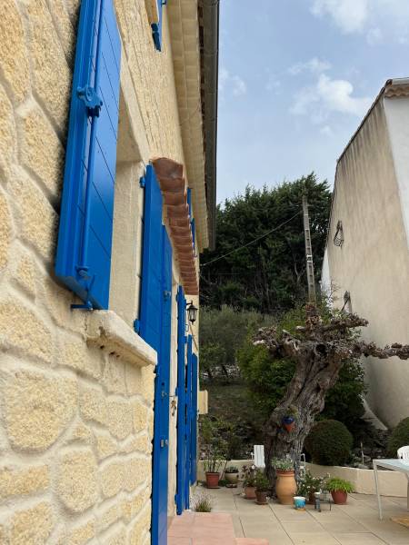 Fabrication, peinture, pose et livraison de volets CBTX à La Destrousse